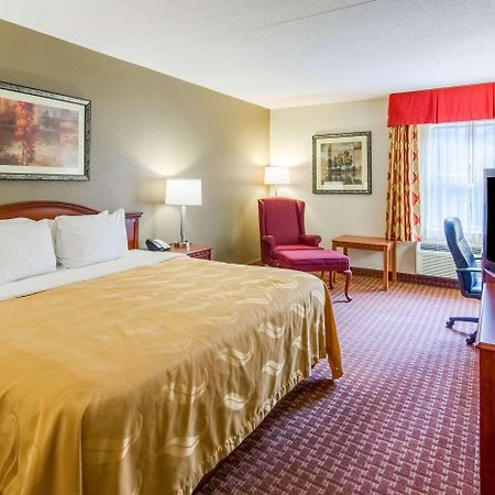 Quality Inn & Suites Lexington Near I-64 And I-81 Timber Ridge Exterior foto